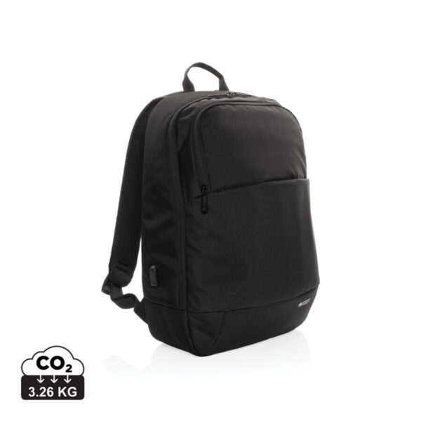 Swiss Peak AWARE™ modern 15.6' laptop backpack
