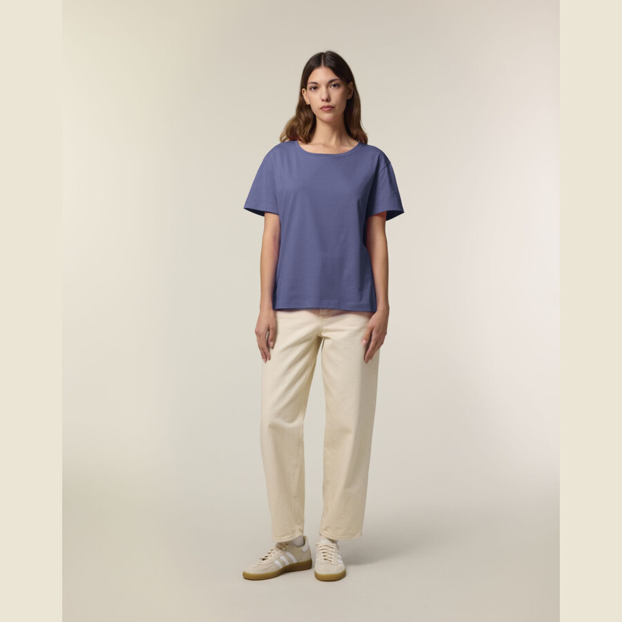 Stella Serena, Naised