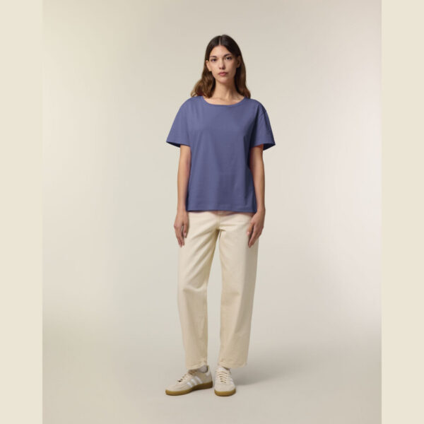 Stella Serena, Naised