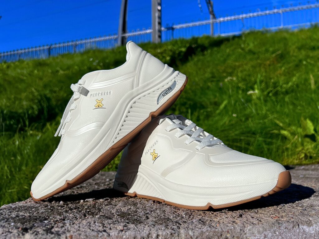 Eesti Pagar Sketchers jalatsid